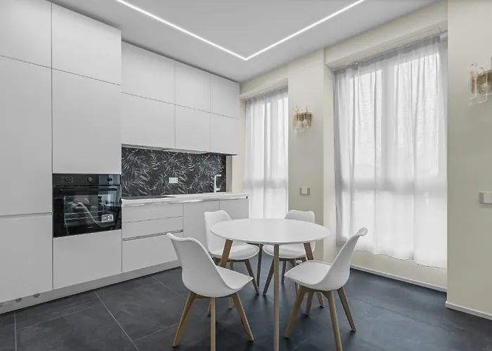 Hotel apartamentowy Royal Luxury P.zza Della Repubblica Mediolan
