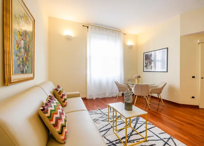 Royal Luxury P.zza Della Repubblica Hotel apartamentowy