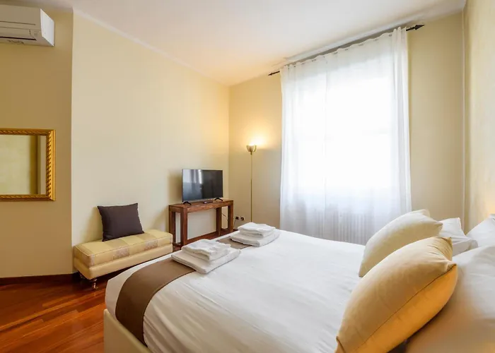 Hotel apartamentowy Royal Luxury P.zza Della Repubblica