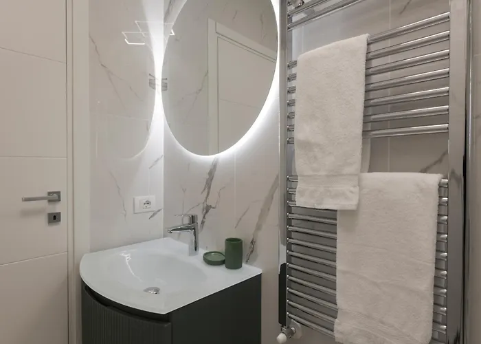 Royal Luxury P.zza Della Repubblica Hotel apartamentowy 3*
