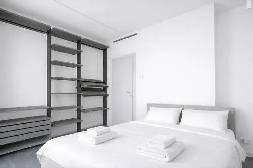 Royal Luxury P.zza Della Repubblica Hotel apartamentowy Mediolan