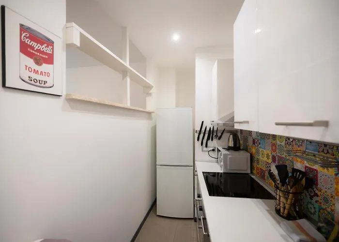 Bilocale Di Design A 100m Dalla Stazione 公寓 *