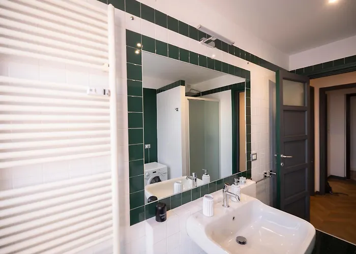 Bilocale Di Design A 100m Dalla Stazione *