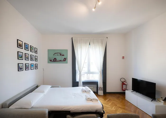 Bilocale Di Design A 100m Dalla Stazione Appartement Milaan
