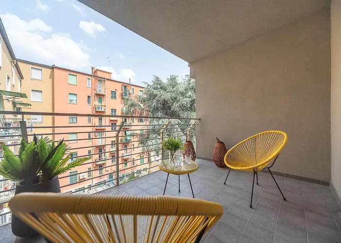 Palazzo Candiani - Stylish Steps From Polimi Bovisa Campus By Rentopolis * Milan