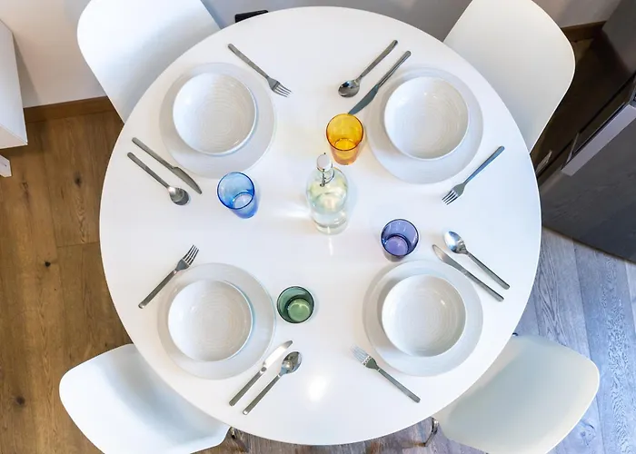 Apartment A 300m Dalla Metro Nel Cuore Di Con Wifi *