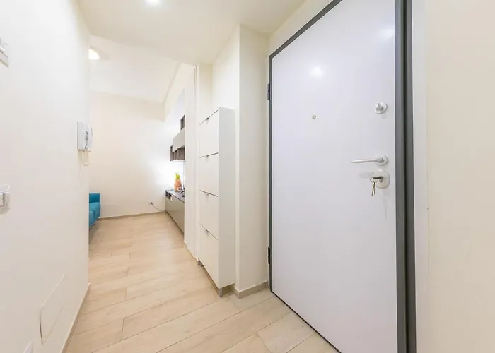 Elegant 1bdr In The Center, 5 Min From The Duomo Lejlighed