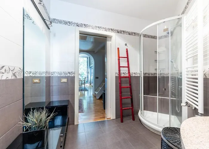 Апартаменты Duomo 10 Min - Elegant Flat In The Centre Милан