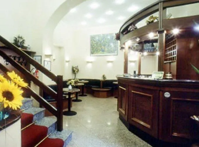 מלון Pavone