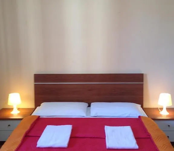 Star San Siro Fiera Hostel *