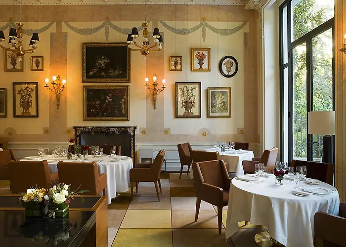 パラッツォ パリジ ホテル＆グランド スパ Lhw ホテル