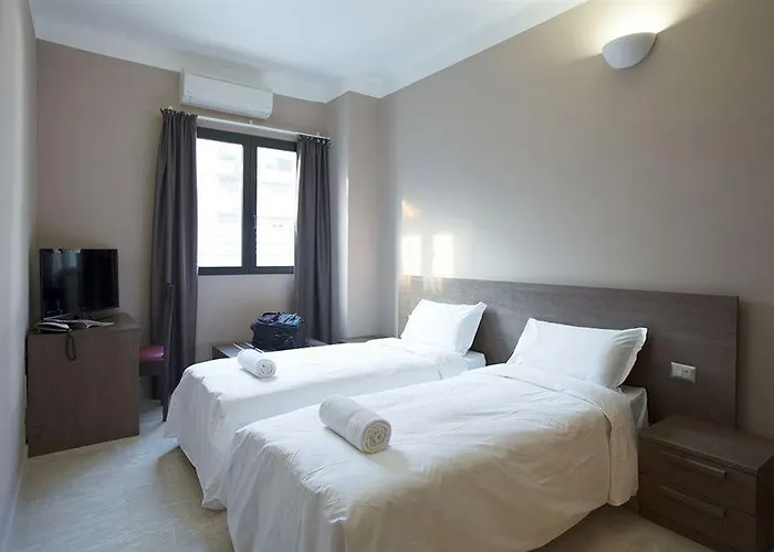 Oasi Village 3*