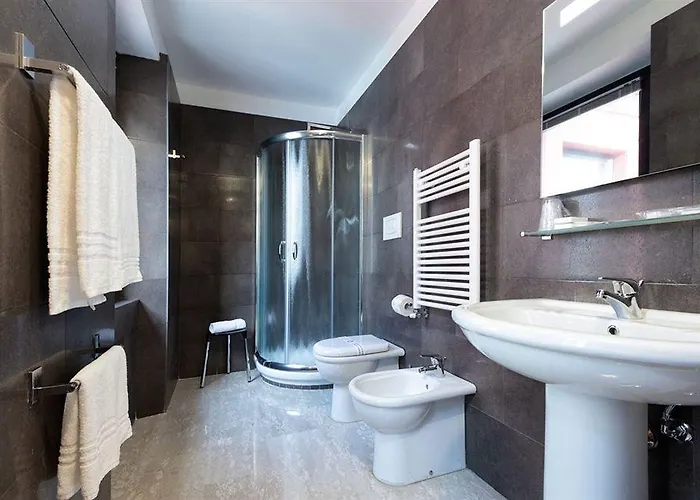 Oasi Village Otel Milano