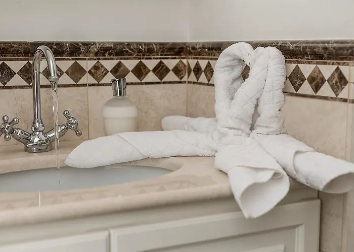 Annabel Bed & Breakfast 3*