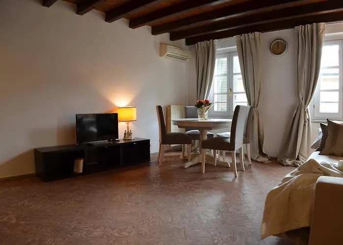 Apartment Mila Magenta *