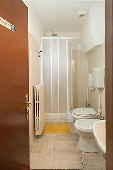 Le Due Corti Milano Frühstückspension 3*