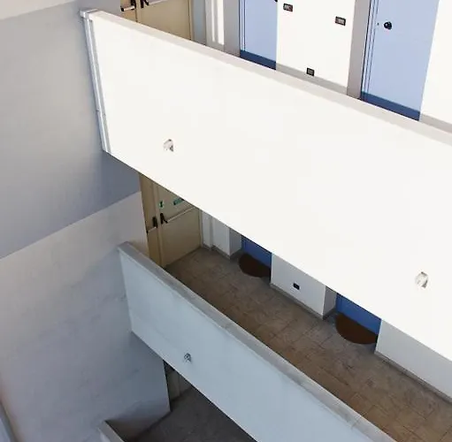 Sechi With Parking Milánó