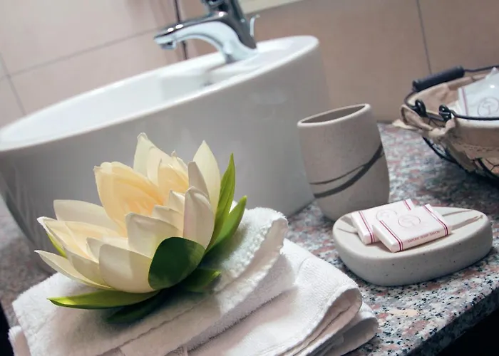 Milanorooms Bacone Self Check-in 4*