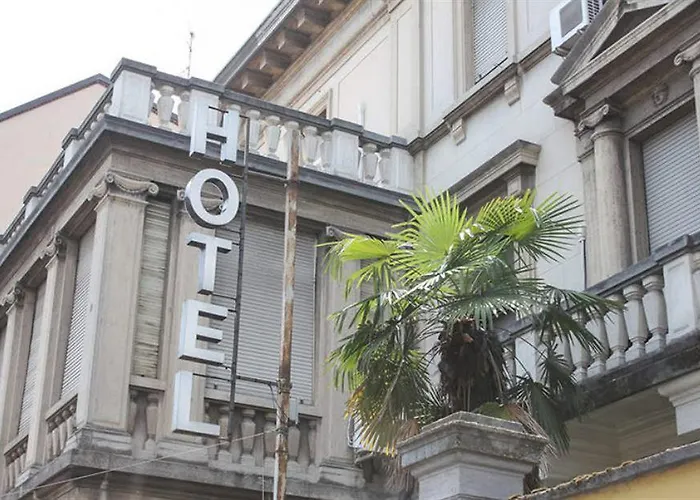 Hotel Apollo