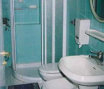 Отель Kennedy *