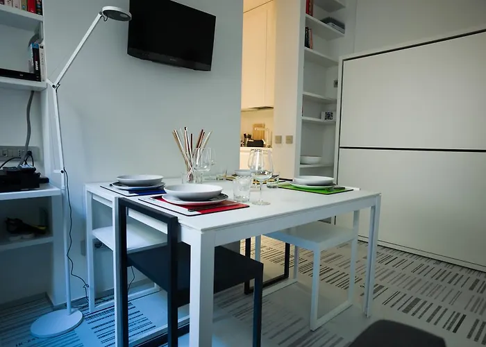 Stylish Mini In The Heart Of Apartmán Milán
