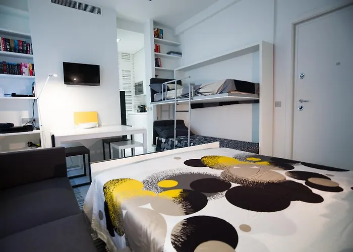 Stylish Mini In The Heart Of Apartmán Milán