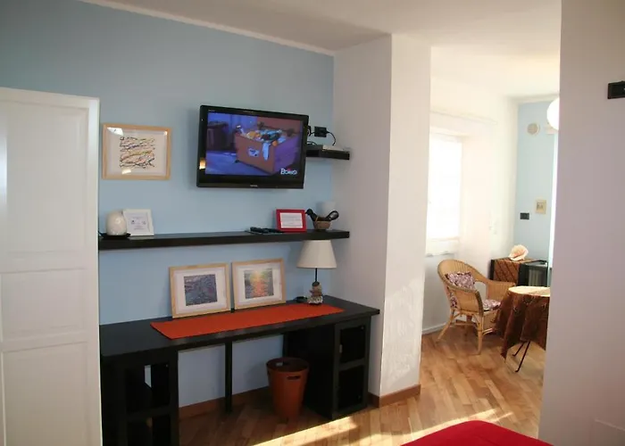 Ripa Del Naviglio לינה וארוחת בוקר מילאנו