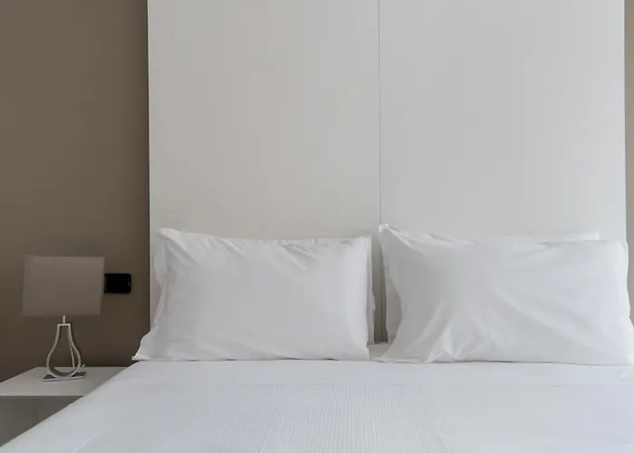 Italianway Easy - Marcantonio Dal Re 20 A Milano