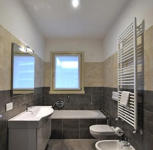 Lägenhetshotell Bb Arcimboldi 4*