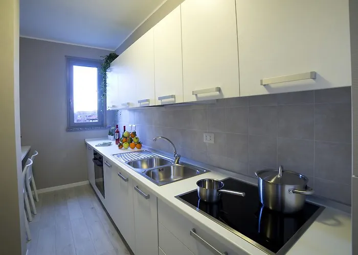 Aurum Pianell 10 3* Milão