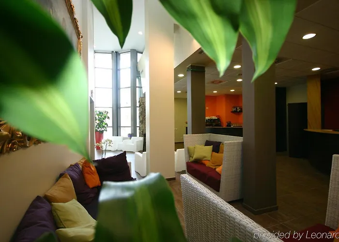 Mihotel 4* ميلان