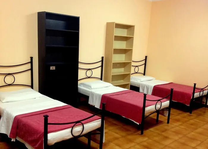 Hostel Star San Siro Fiera *