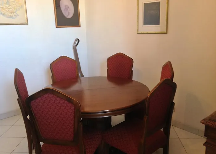 Mac Mahon 44 Pensionat