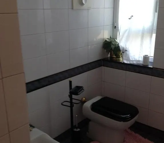 Mac Mahon 44 Pensionat *