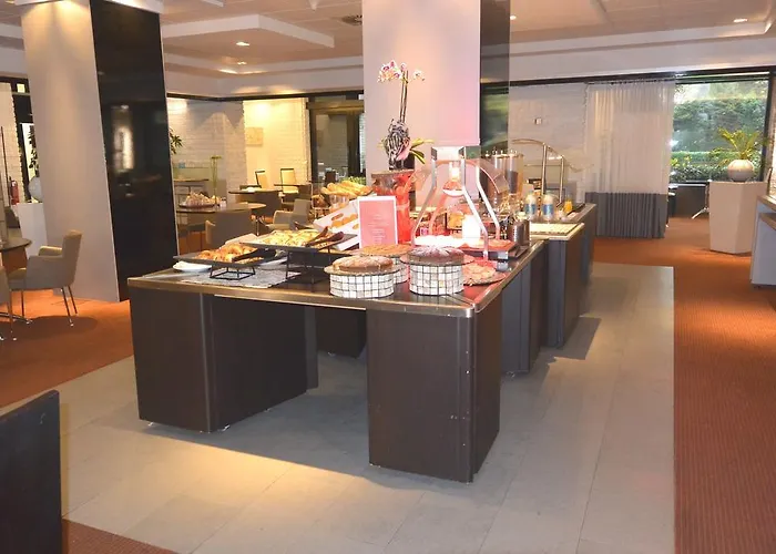 Novotel Nord Ca' Granda 4*