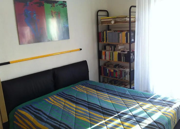 Two Beds In The Green Near The Fair