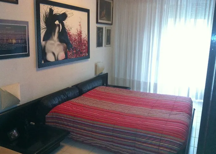 Bed & Breakfast Two Beds In The Green Near The Fair *