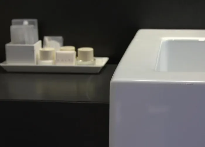 ホーム Bb 4* ミラノ