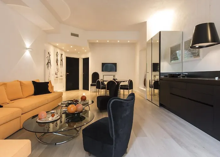 Apartmán Bnbutler - Broletto 39 - A Few Steps To The Duomo And La Scala *