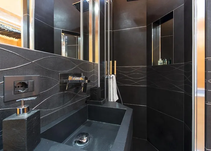 Bnbutler - Broletto 39 - A Few Steps To The Duomo And La Scala Μιλάνο