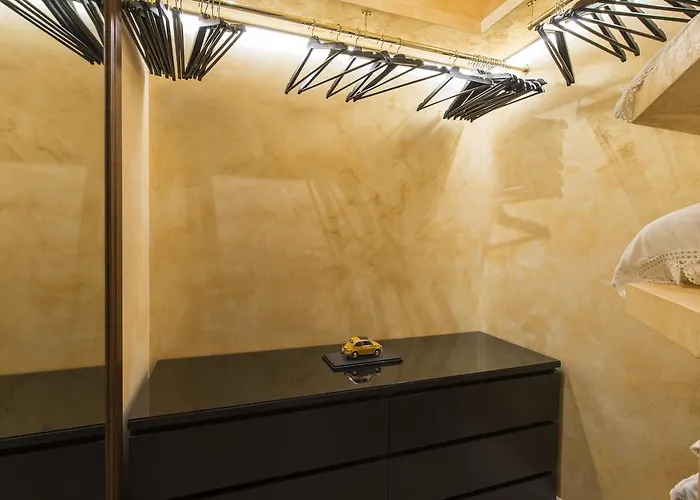 Διαμέρισμα Bnbutler - Broletto 39 - A Few Steps To The Duomo And La Scala *