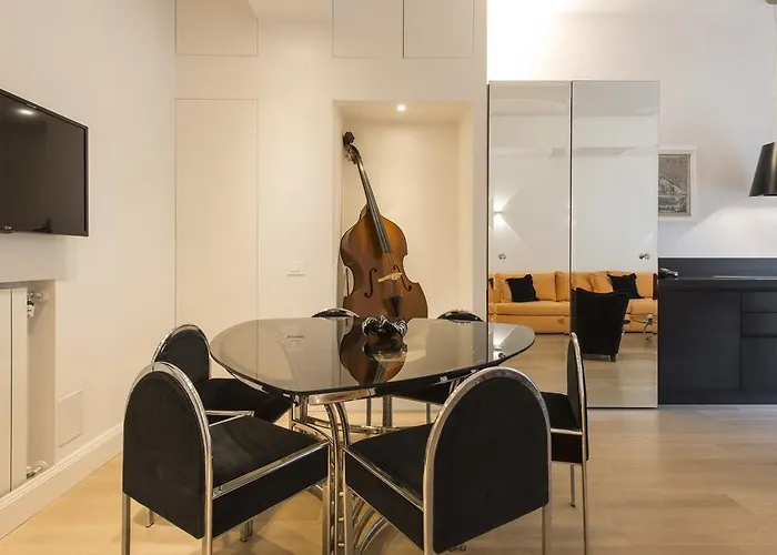 Διαμέρισμα Bnbutler - Broletto 39 - A Few Steps To The Duomo And La Scala