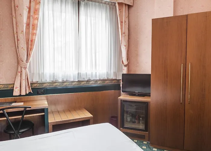 Des Etrangers Μιλάνο