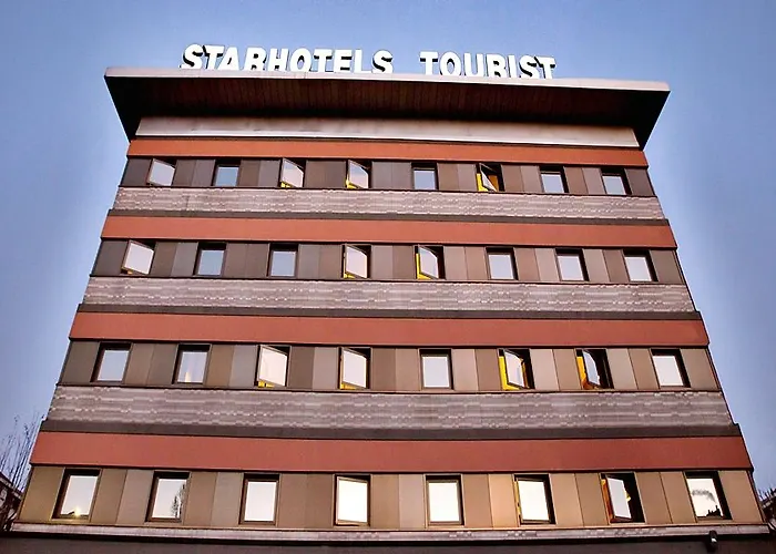 Starhotels Tourist 4* Milano