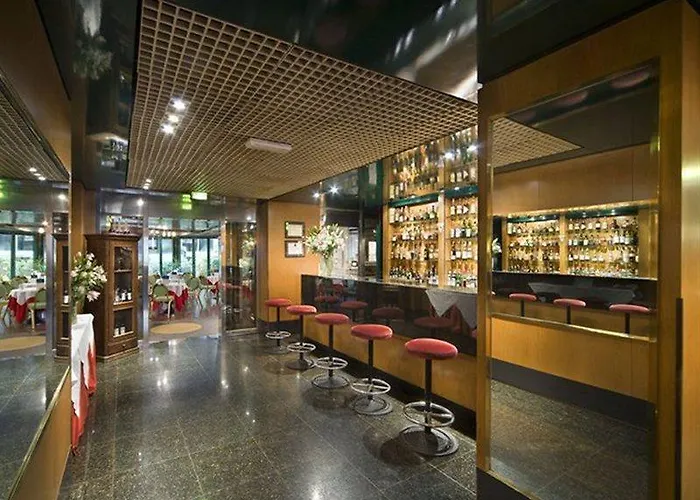 Hotel Century