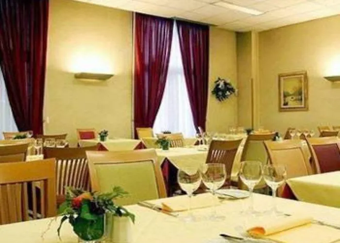 Otel Ih Lorenteggio