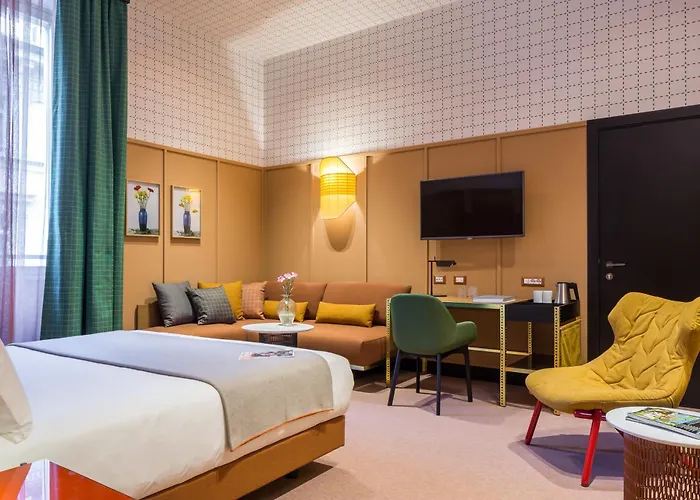 Mate Collection Giulia, Milano