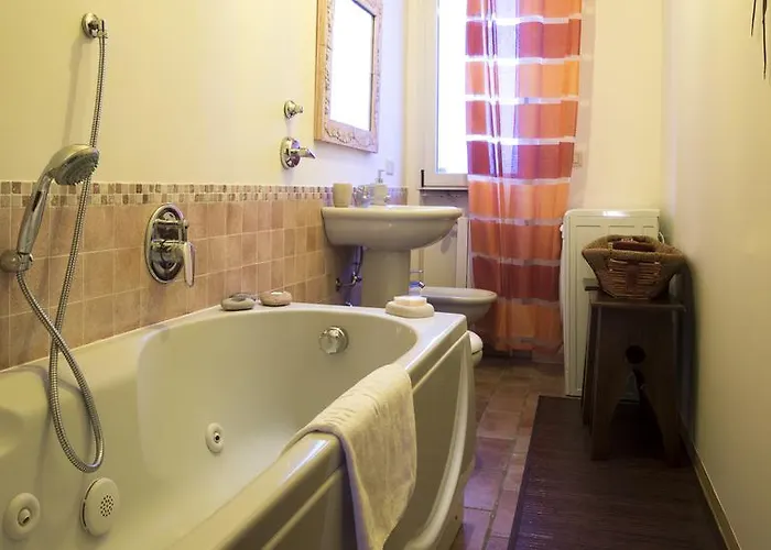 Joivy Warm Family Flat For 4 With Terrace In