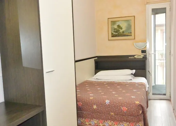 Hotel Arno