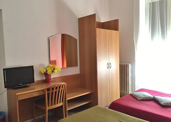 Hotel Ambra *
